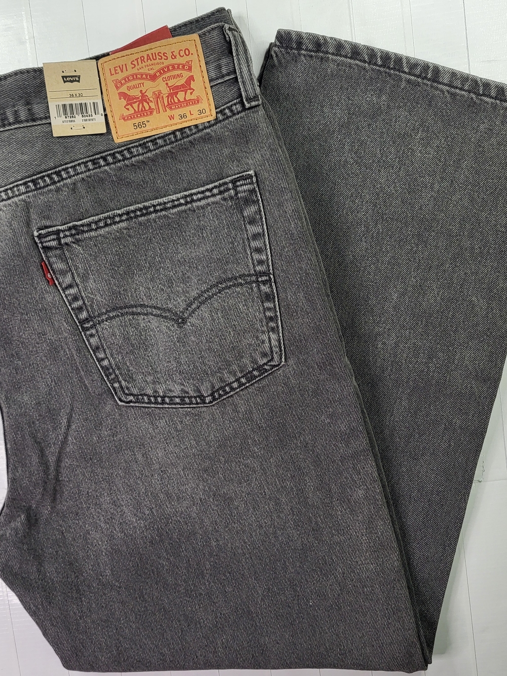 Levi's 565 Loose Straight 36x30 Men's Jeans - Black Wash/ Gray